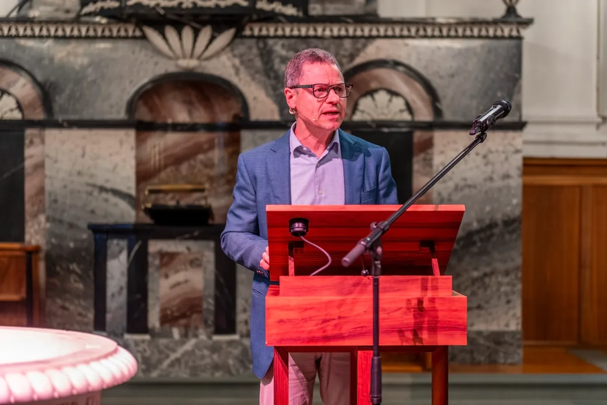 Mit der Einweihung der Bronzeskulptur von Sonja Feldmeier fand die Veranstaltungsreihe um die Geschichte von Elsbetha Bünzli ihren Abschluss.